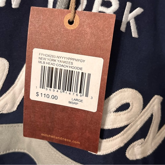 NWT Mitchell & Ness | New York Yankees Head Coach Pullover Hoodie Large - Picture 7 of 10